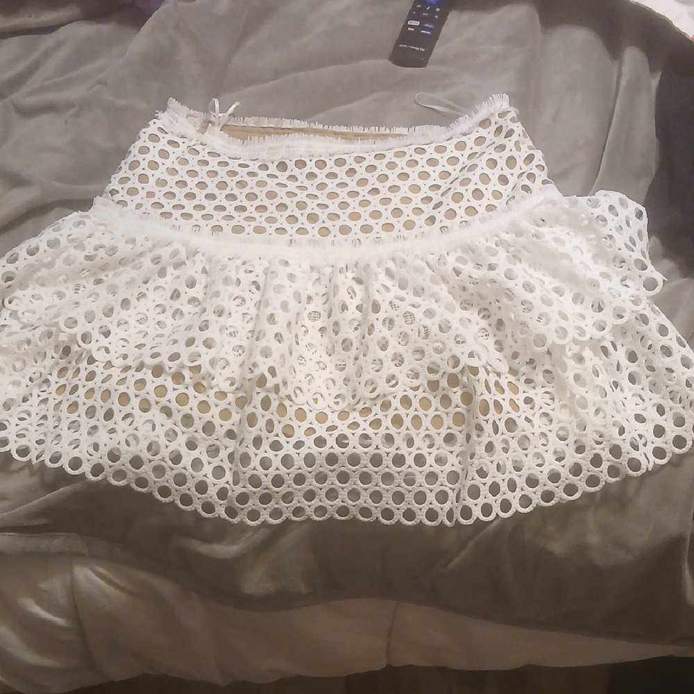 White Ruffled Bubble Mini Skirt
